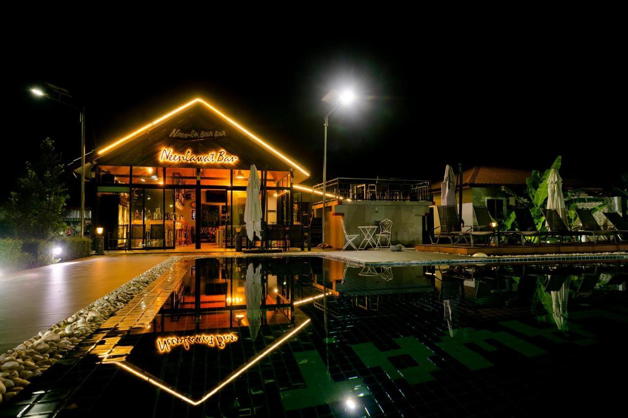 Neenlawat Riverside Surat Thani Extérieur photo