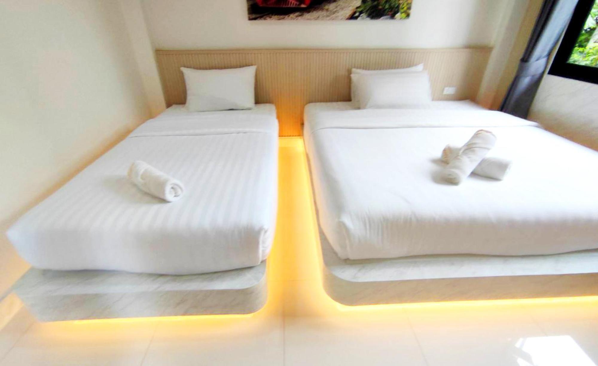 Neenlawat Riverside Surat Thani Extérieur photo
